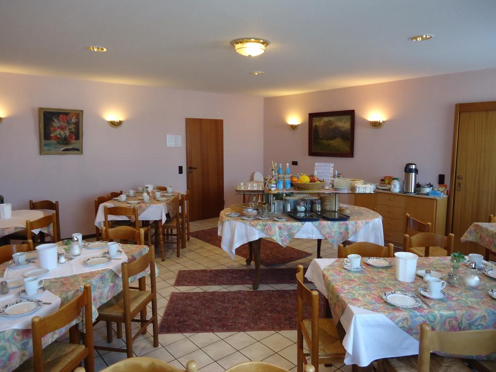 Enjoyhotel Garni Korntal Stuttgart B&B Exterior foto