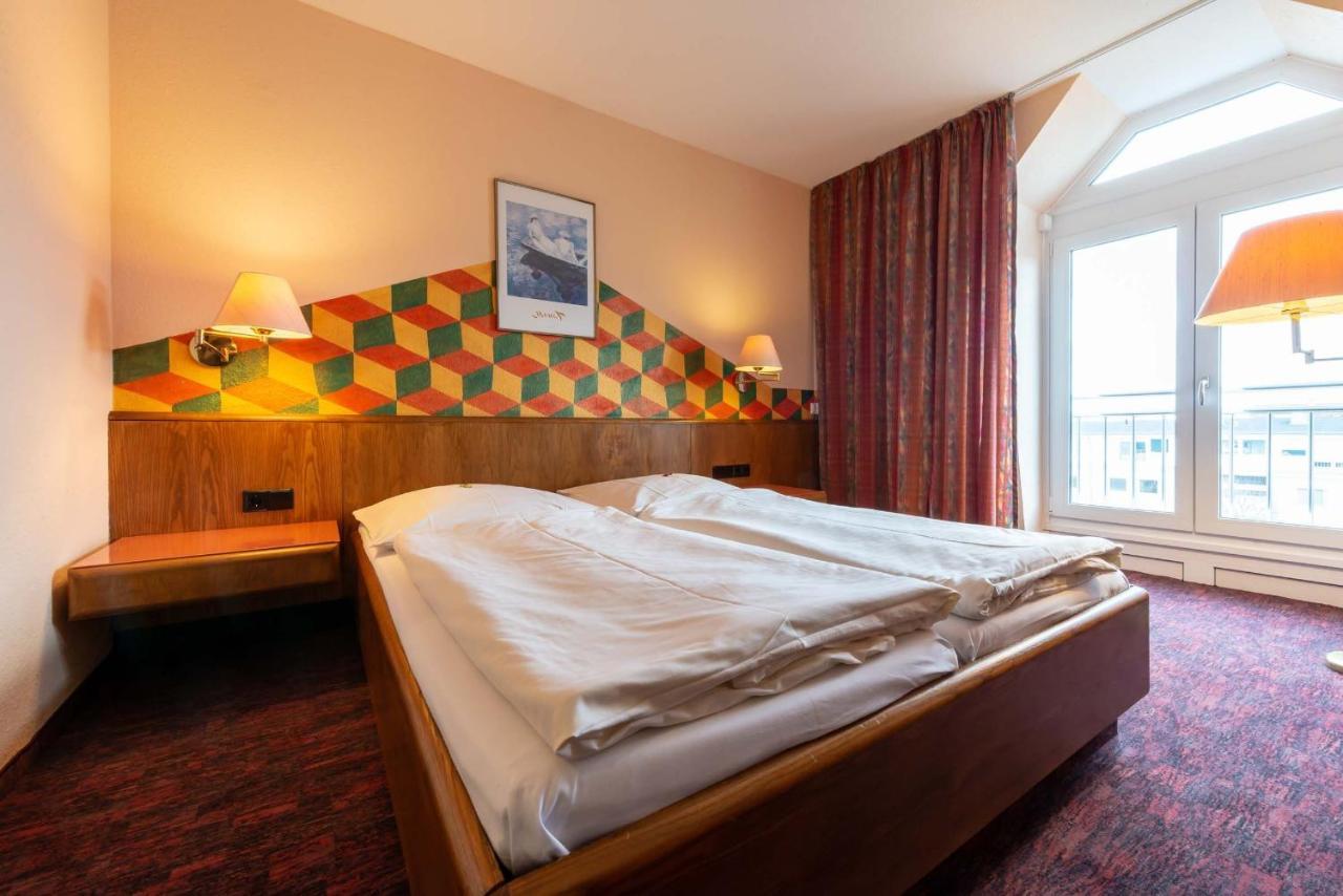 Enjoyhotel Garni Korntal Stuttgart B&B Exterior foto
