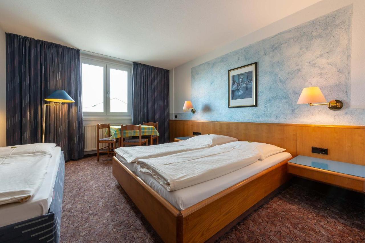 Enjoyhotel Garni Korntal Stuttgart B&B Exterior foto