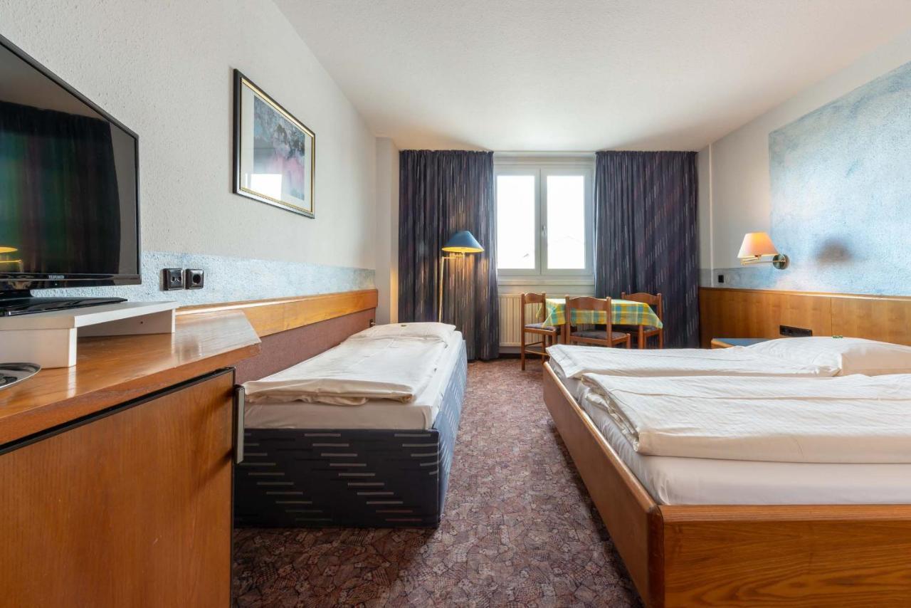 Enjoyhotel Garni Korntal Stuttgart B&B Exterior foto